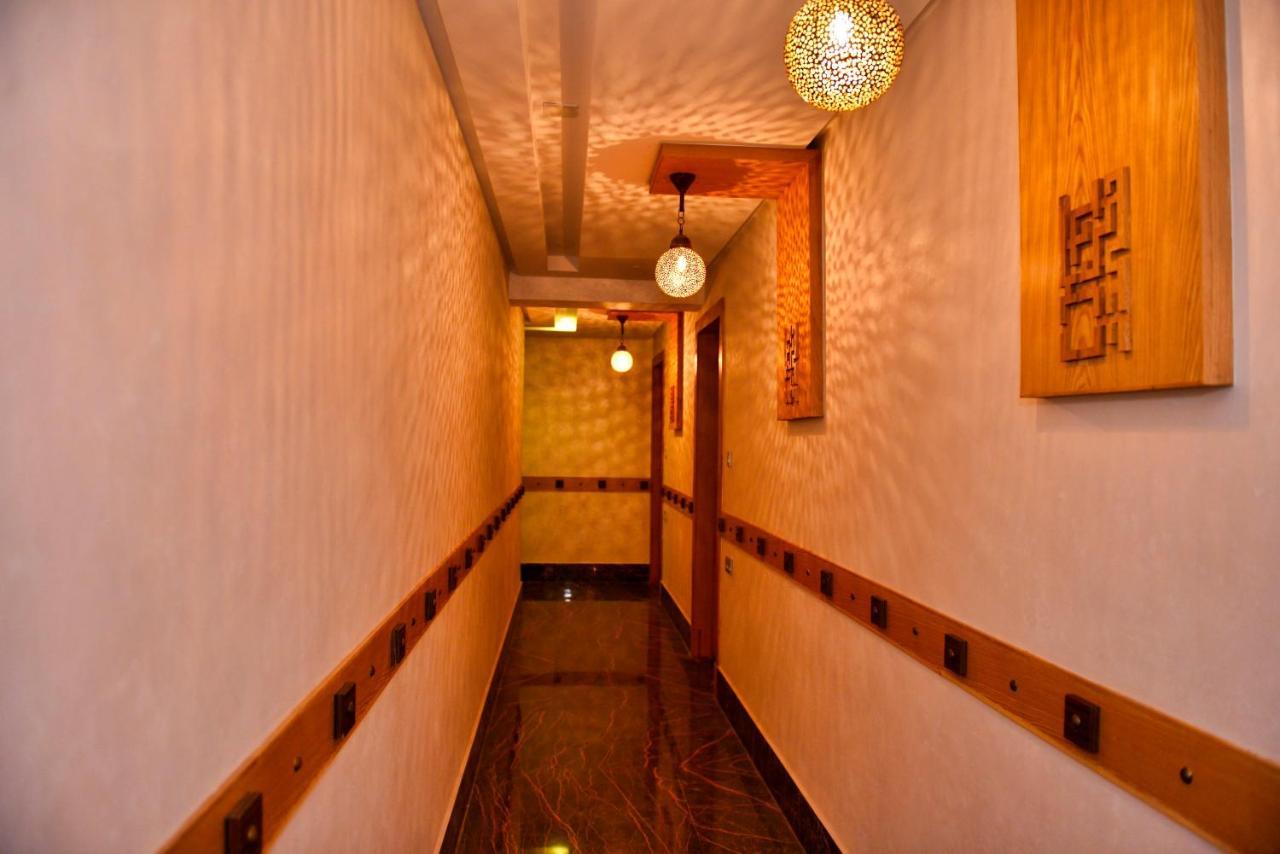 Appartement De Prestige Climatise A L'Hivernage 400M De La Gare Marrakesh Ngoại thất bức ảnh